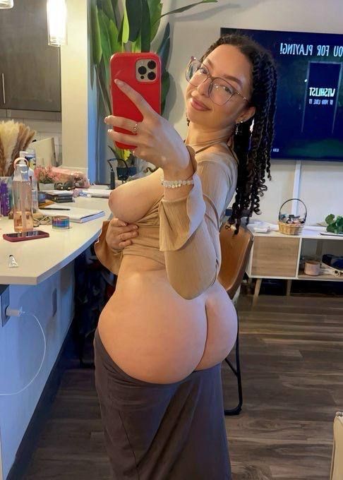 ARE YOU TIRED 😪 OF FAKE ADS OUT THERE ? 💎INBOX ME NOW AND LETS ME SATISFY⚡️🌟 YOU WITH MY JUICY PUSSY 🍑💦 - Image 2